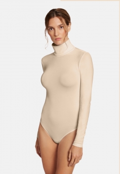 Preview: Wiesbaden, adonna, a-donna, Stefanie Knorr, Knorr, Wolford, Strumpfhosen, Strumpf, Strümpfe, Damenbekleidung, Damenunterwäsche, Unterwäsche, Wolford, Bodys, Strümpfe, Halterlose Strümpfe, Socken, BH, String