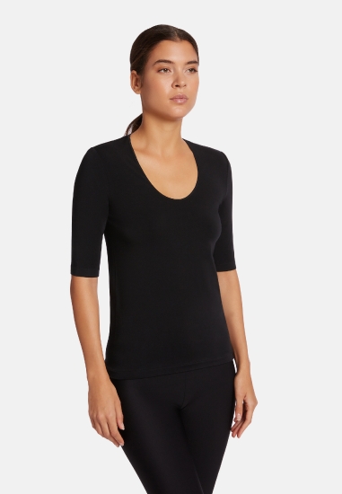 Wiesbaden, adonna, a-donna, Stefanie Knorr, Knorr, Wolford, Strumpfhosen, Strumpf, Strümpfe, Damenbekleidung, Damenunterwäsche, Unterwäsche, Wolford, Bodys, Strümpfe, Halterlose Strümpfe, Socken, BH, String, Swimbody, Swimwear, Beach